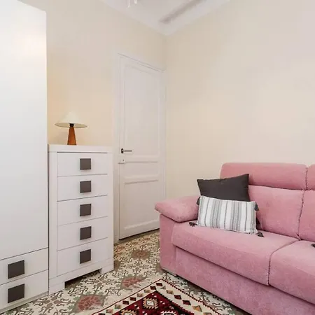 Lovely Designed House Connected To Center Cornellà de Llobregat