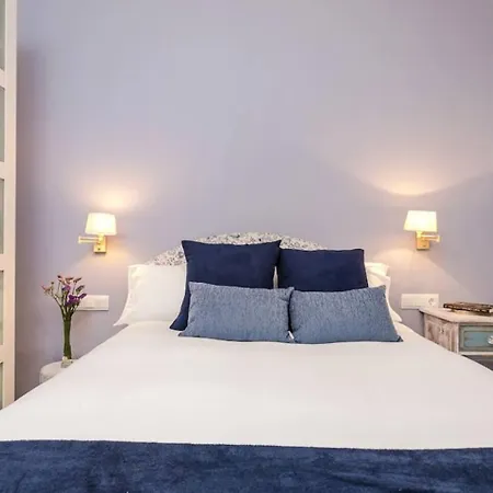 Lovely Designed House Connected To Center Cornellà de Llobregat