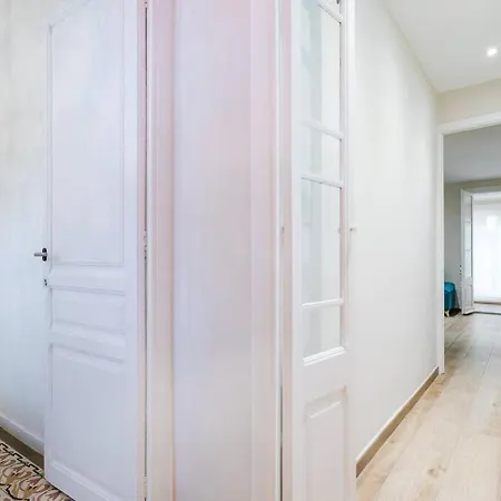 Lovely Designed Connected To Center Holiday home Cornella de Llobregat